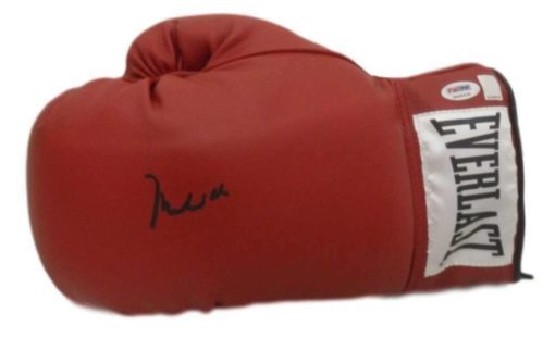Muhammad Ali Autographed/Signed Boxing Everlast Glove PSA/DNA 3A64430 10322