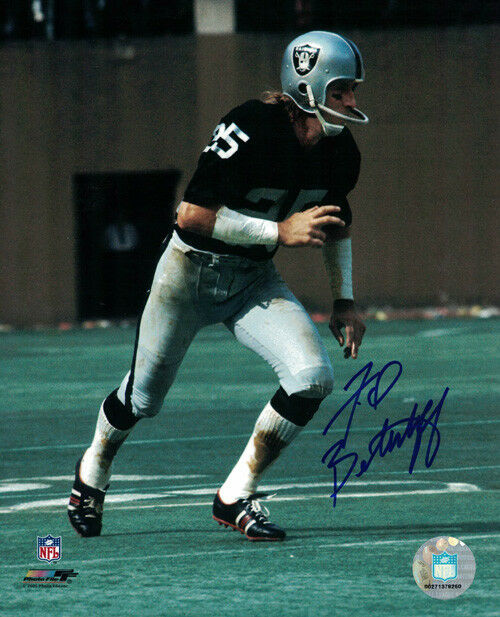 Fred Biletnikoff Autographed/Signed Oakland Raiders 8x10 Photo 10524