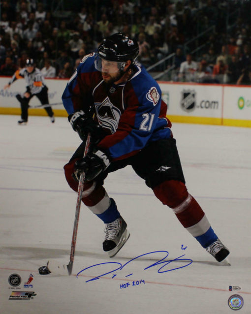 Peter Forsberg Autographed Colorado Avalanche 16x20 Photo HOF BAS 11301 PF