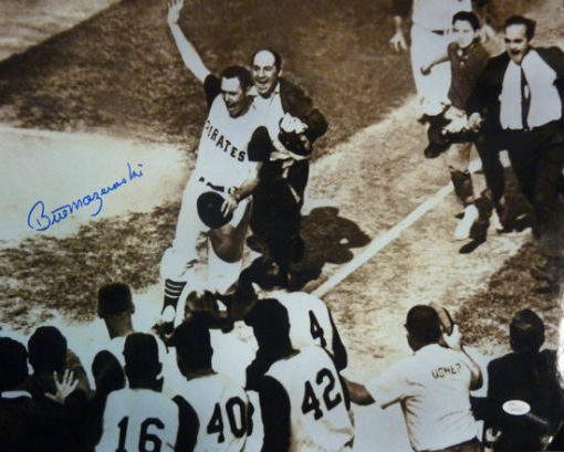 Bill Mazeroski Autographed/Signed Pittsburgh Pirates 16x20 Photo JSA 12310