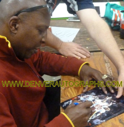 Richard Doc Walker Autographed/Signed Washington Redskins 8x10 Photo 13689