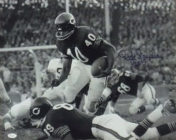 Gale Sayers Autographed/Signed Chicago Bears 16x20 Photo JSA 15416