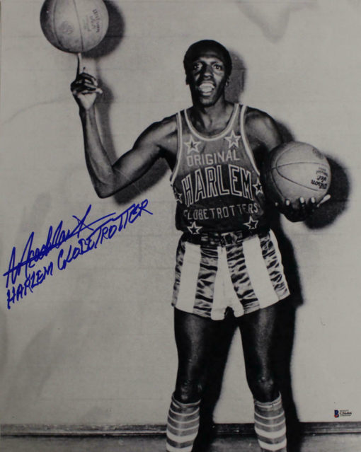 Meadowlark Lemon Autographed Harlem Globetrotters 16x20 Photo BAS 15645