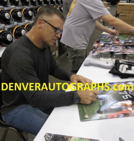 Howie Long Autographed/Signed Oakland Raiders 16x20 Photo BAS 22369