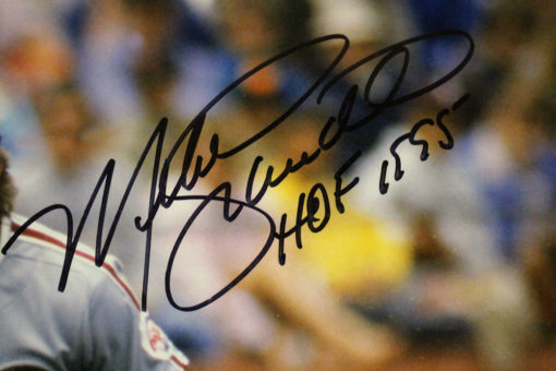 Mike Schmidt Autographed Philadelphia Phillies 16x20 Photo FAN 22911