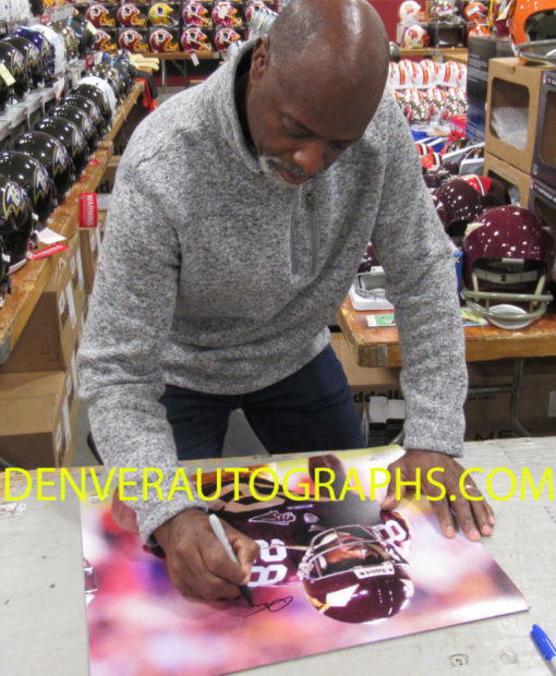 Darrell Green Autographed Washington Redskins 16x20 Photo HOF JSA 23824 PF