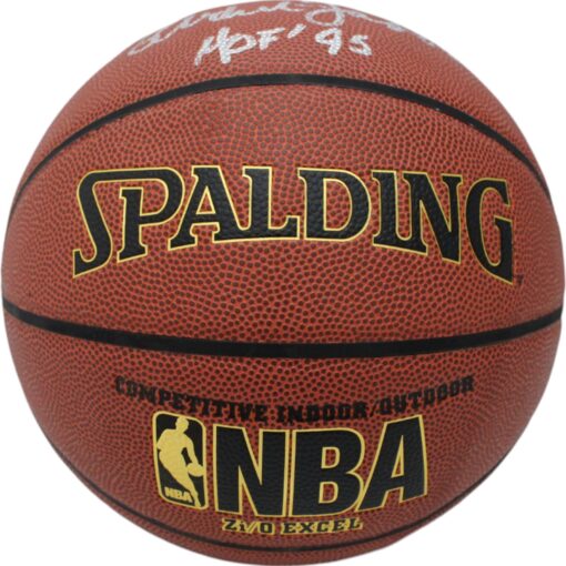 Kareem Abdul-Jabbar Aurographed Los Angeles Lakers Basketball HOF Beckett 47389