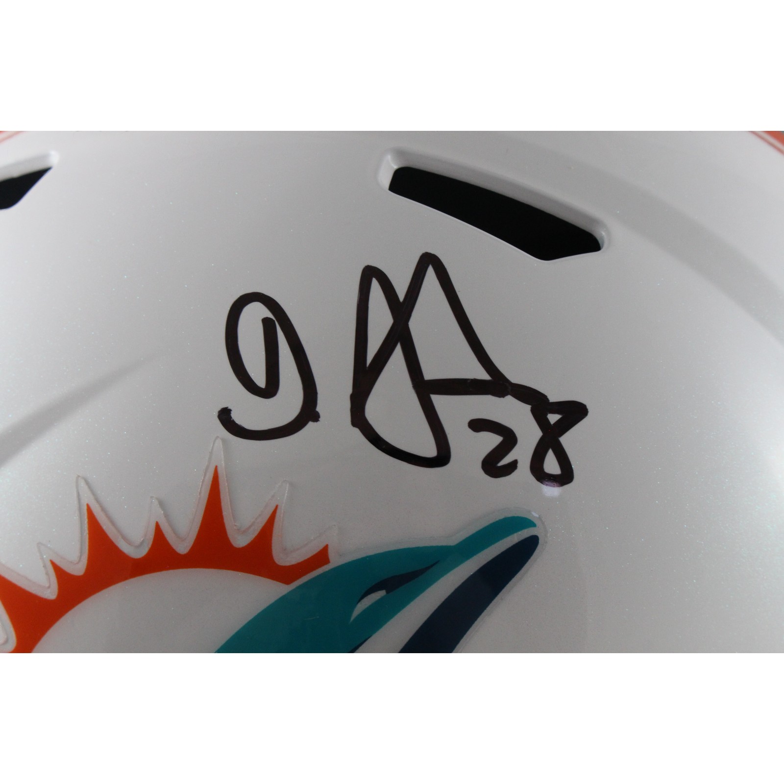 Devon Achane Autographed/Signedd Miami Dolphins F/S Helmet Beckett Witness 54970
