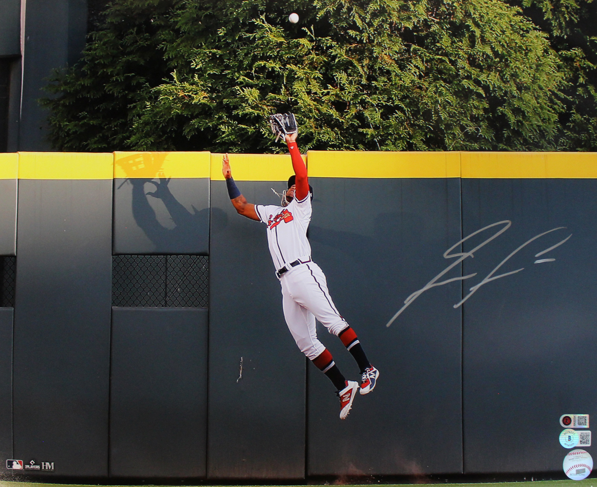 Ronald Acuna Autographed/Signed Atlanta Braves 16x20 Photo Beckett BAS