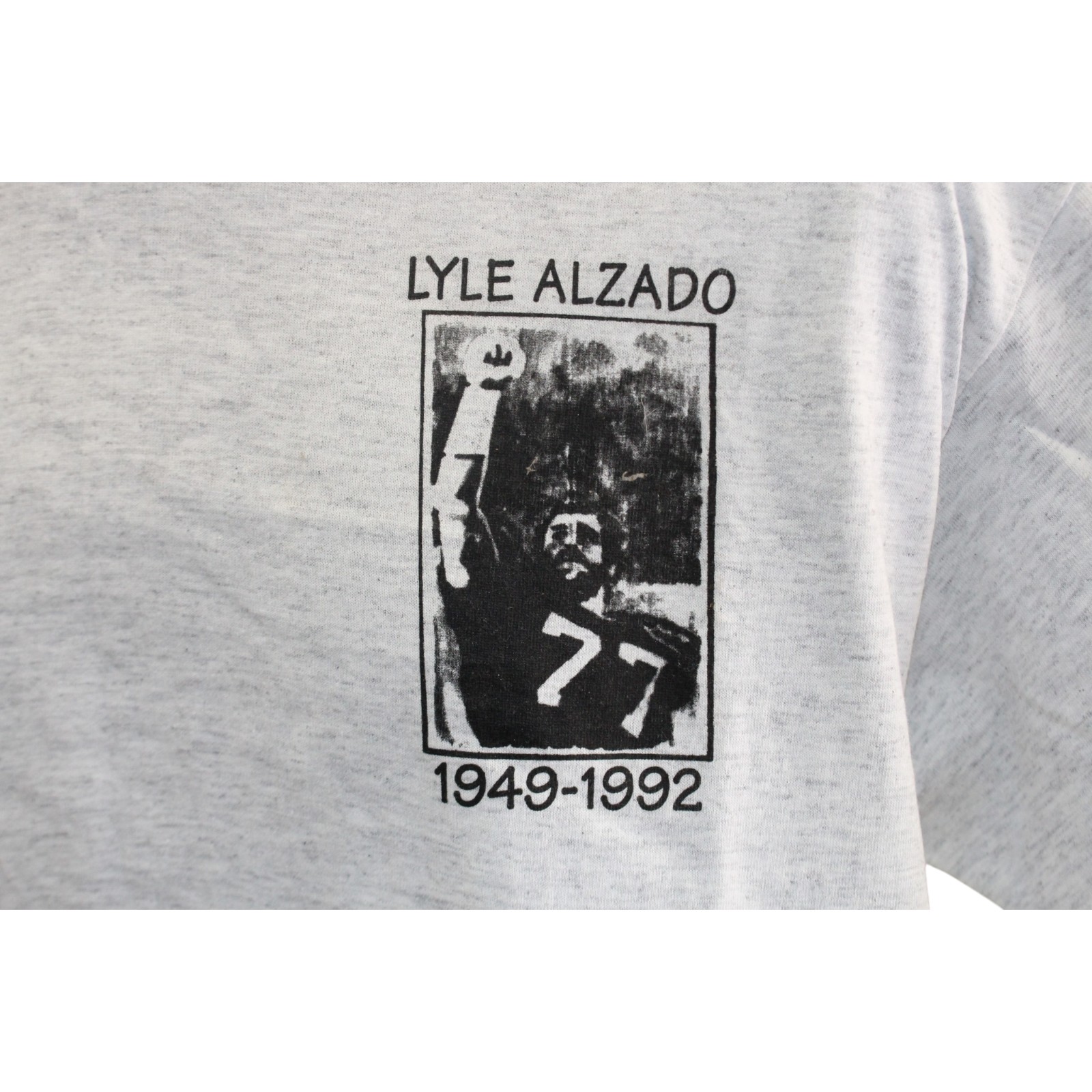 Lyle Alzado Oakland Raiders King Kong Alley Size XL White Mens T-Shirt 55504 2 Lyle Alzado Oakland Raiders King Kong Alley Size XL White Mens T-Shirt 55504