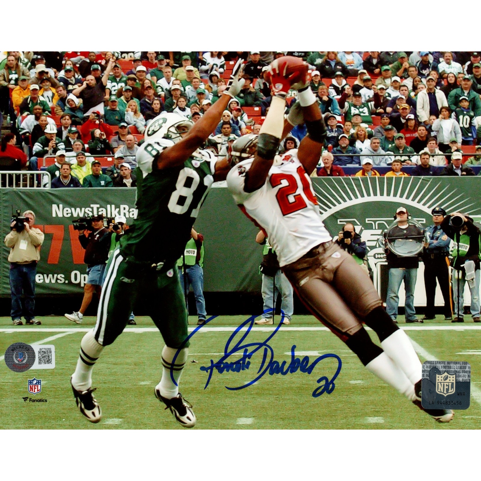 Ronde Barber Autographed Tampa Bay Buccaneers 8x10 Photo Beckett