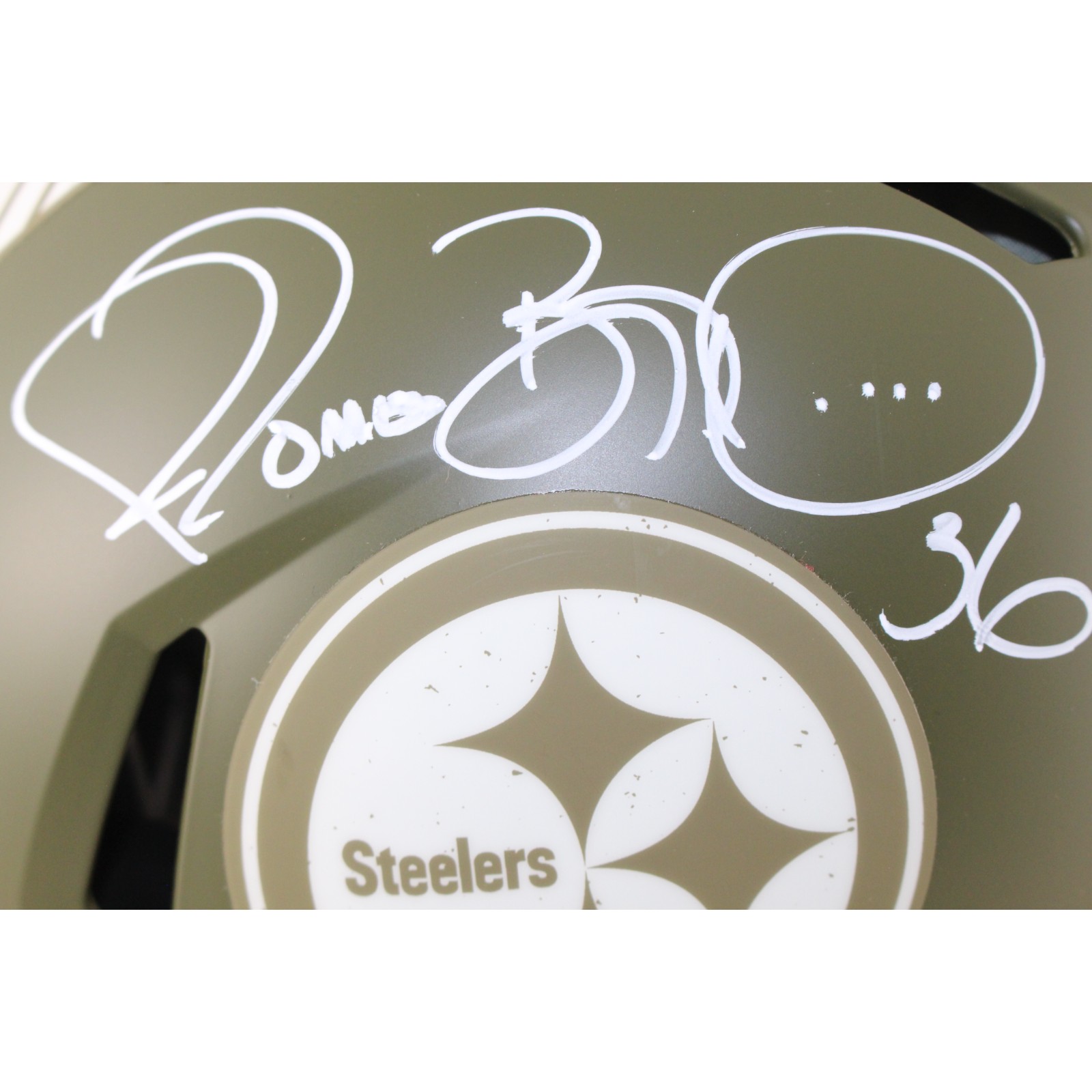 Jerome Bettis Autographed Pittsburgh Steelers Pro 22 STS Helmet Beckett 51790 2 Jerome Bettis Autographed Pittsburgh Steelers Pro 22 STS Helmet Beckett 51790