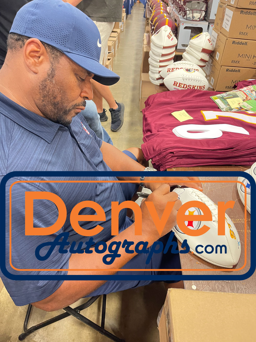 Jerome Bettis Autographed Pittsburgh Steelers Logo Football Beckett W 51824 5 Jerome Bettis Autographed Pittsburgh Steelers Logo Football Beckett W 51824