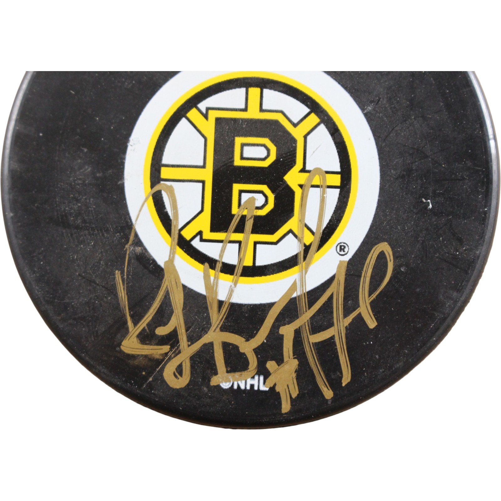 Ray Bourque Autographed/Signed Boston Bruins Logo Puck Beckett 56514