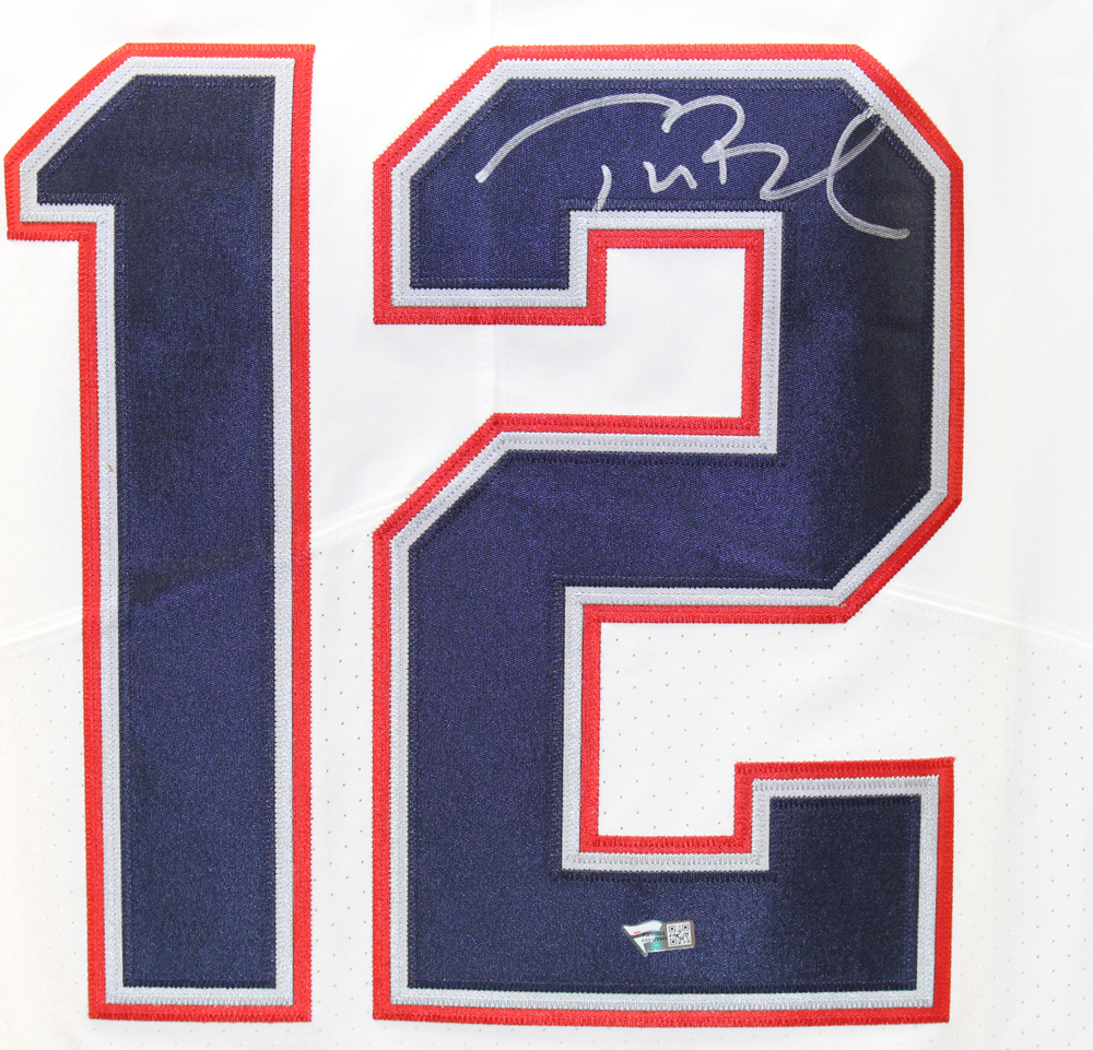 Tom Brady Signed New England Patriots Nike White Elite Jersey FAN