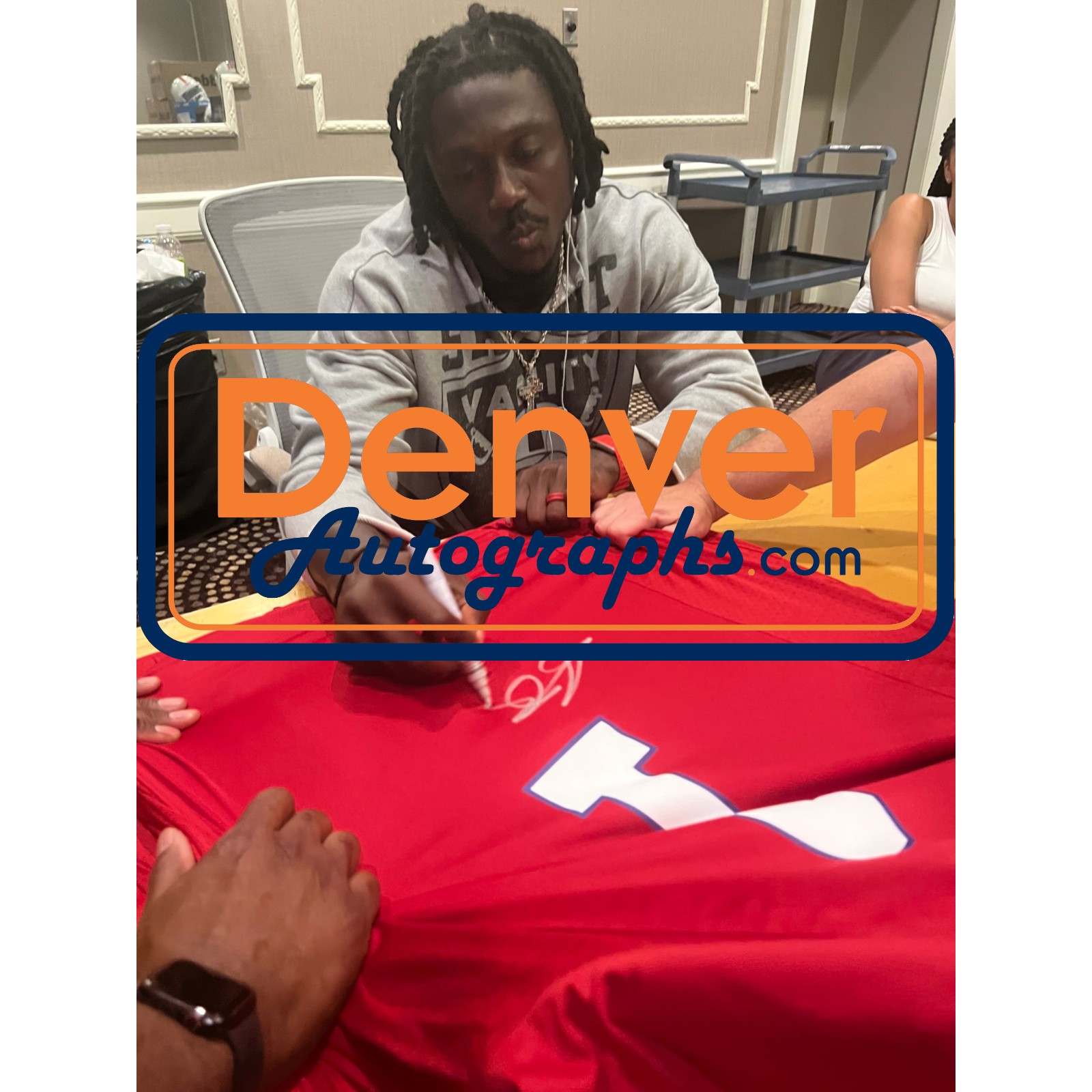 AJ Brown Autographed New England Patriots Nike Size XL Jersey Beckett WIT 57959 6 AJ Brown Autographed New England Patriots Nike Size XL Jersey Beckett WIT 57959