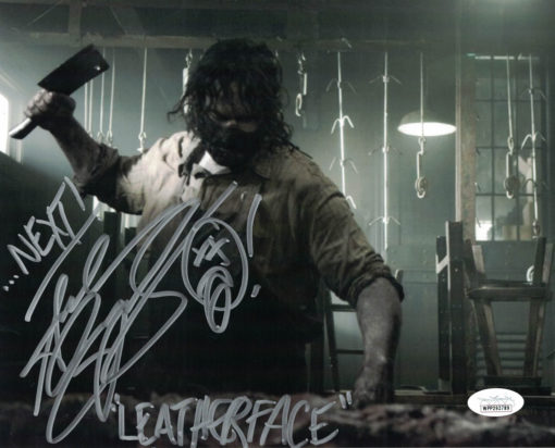 Andrew Bryniarski Signed Texas Chainsaw Massacre 8x10 Leatherface JSA 11161