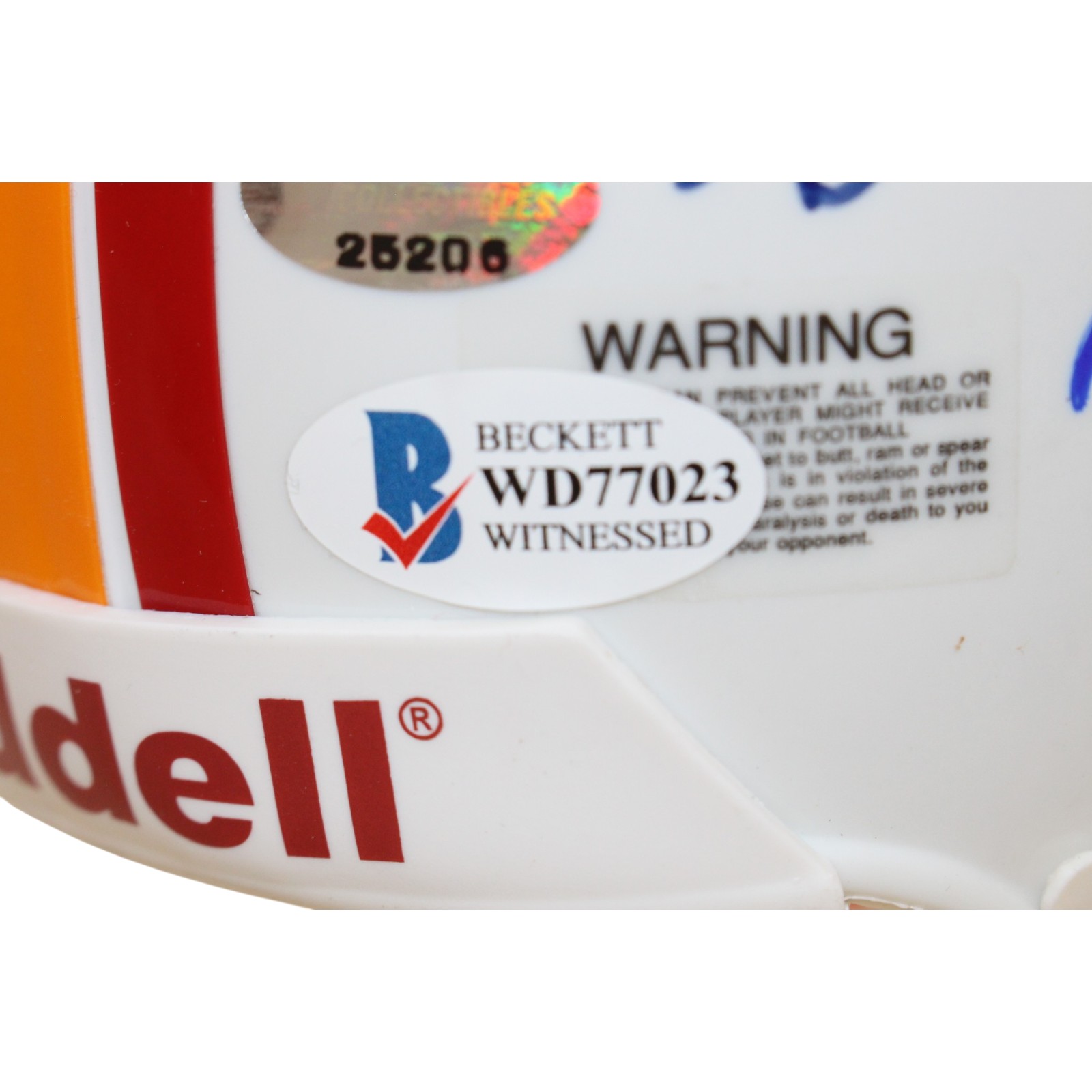 Lee Roy Selmon +4 Tampa Bay Buccaneers Signed 75-96 Mini Helmet Beckett 57261 8 Lee Roy Selmon +4 Tampa Bay Buccaneers Signed 75-96 Mini Helmet Beckett 57261