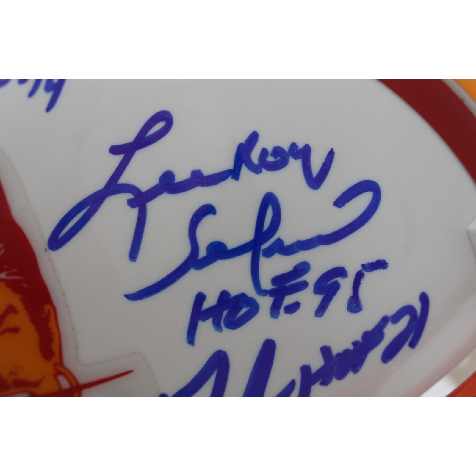 Lee Roy Selmon +4 Tampa Bay Buccaneers Signed 75-96 Mini Helmet Beckett 57280 4 Lee Roy Selmon +4 Tampa Bay Buccaneers Signed 75-96 Mini Helmet Beckett 57280
