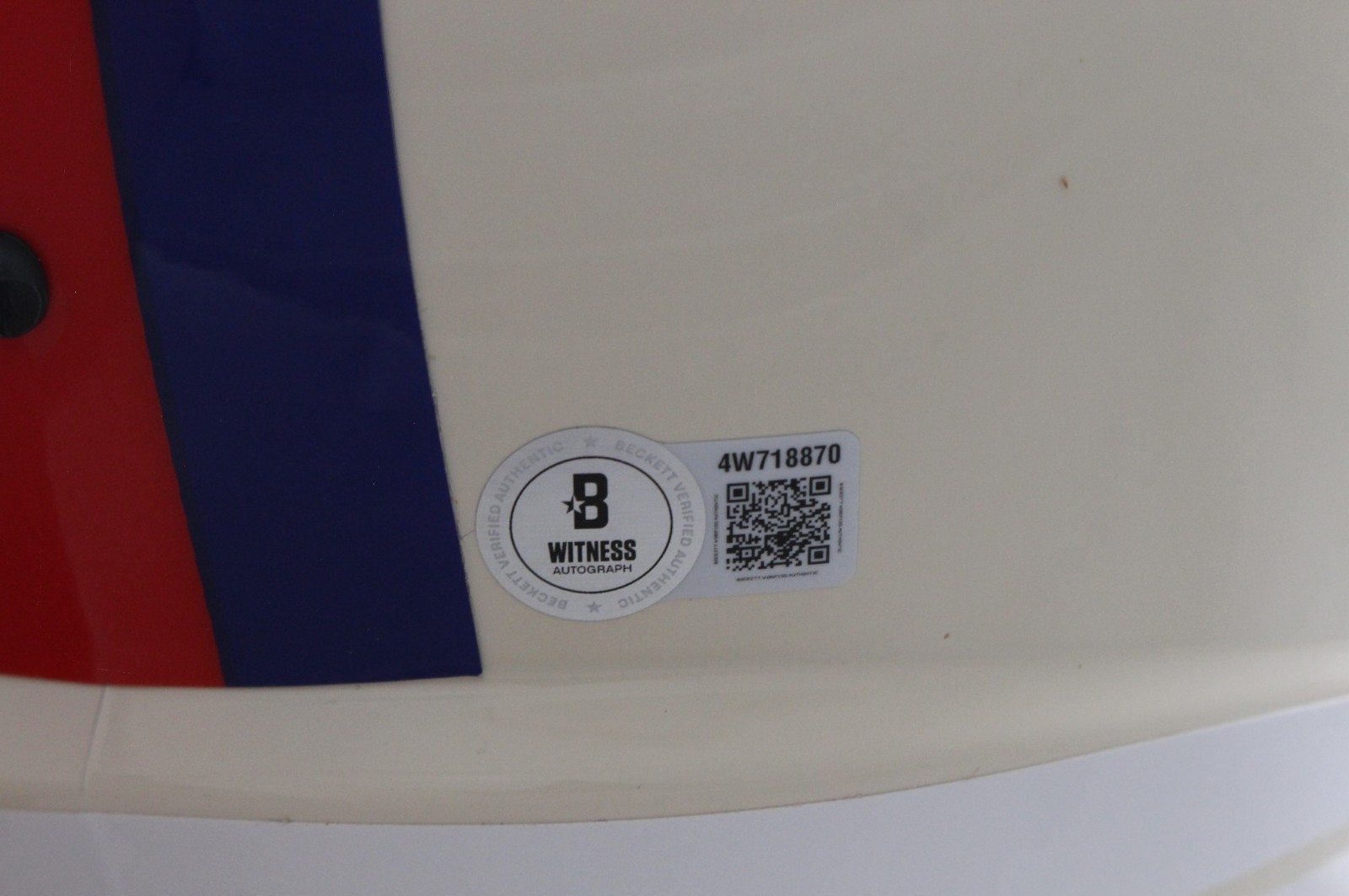 Abdul Carter Autographed New York Giants F/S Retro Helmet Beckett Witness 56870 5 Abdul Carter Autographed New York Giants F/S Retro Helmet Beckett Witness 56870
