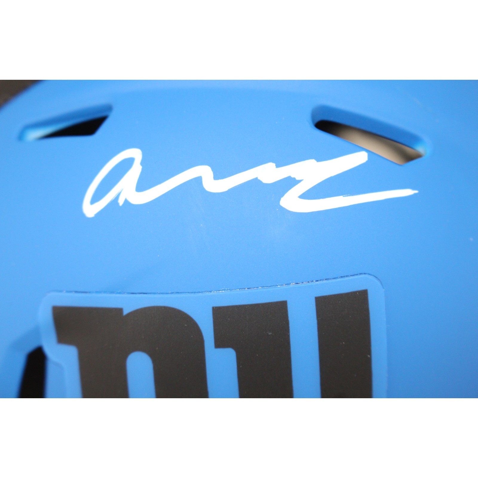 Abdul Carter Autographed New York Giants Rave Mini Helmet Beckett Witness 53449 2 Abdul Carter Autographed New York Giants Rave Mini Helmet Beckett Witness 53449