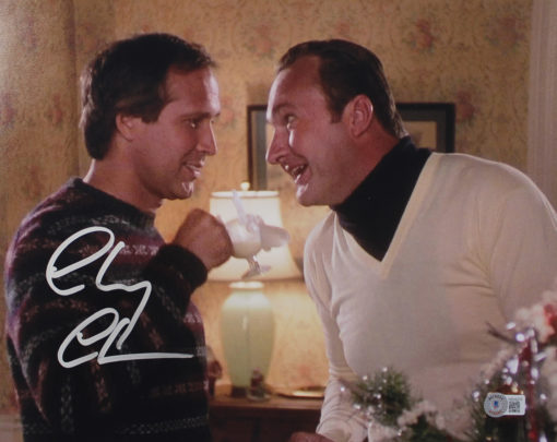 Chevy Chase Autographed/Signed Christmas Vacation 11x14 Photo Beckett