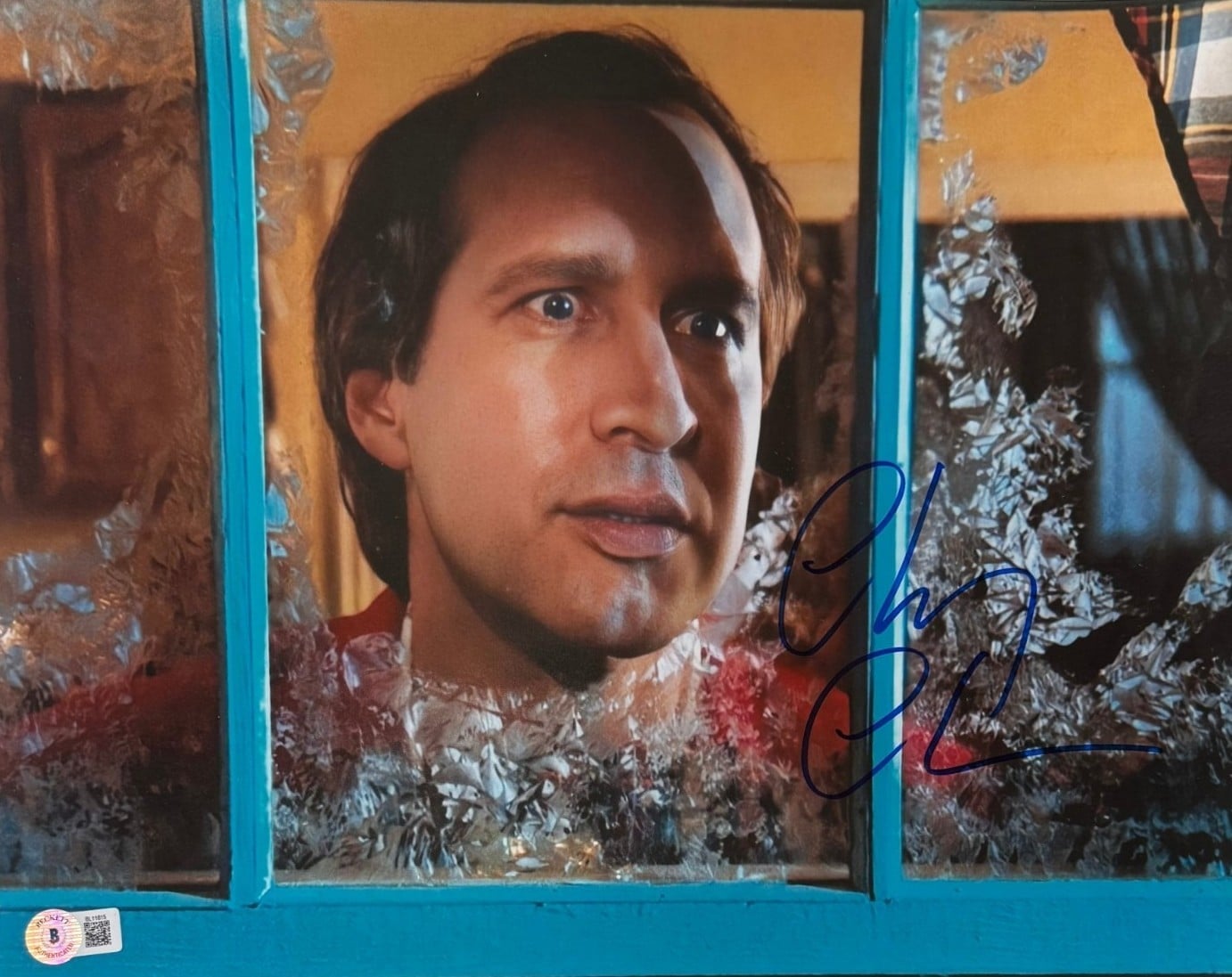 Chevy Chase Autographed/Signed Christmas Vacation 11x14 Photo Beckett WIT 58268