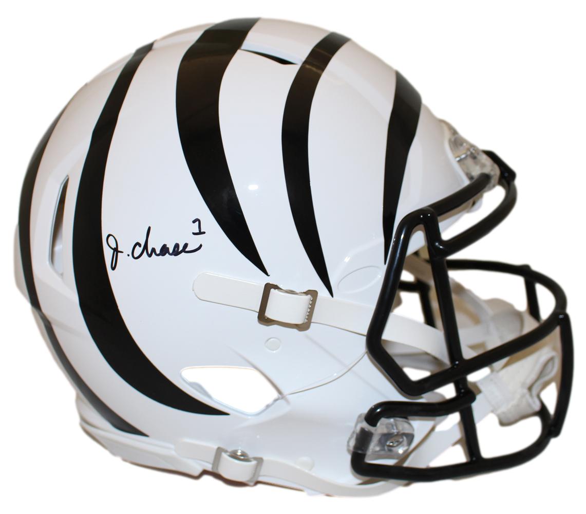 Ja'Marr Chase Signed Bengals Authentic 2022 White Alternate Helmet Beckett