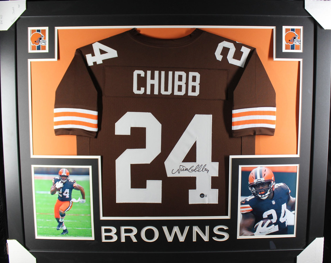 Nick Chubb Autographed/Signed Pro Style Framed Brown XL Jersey Beckett