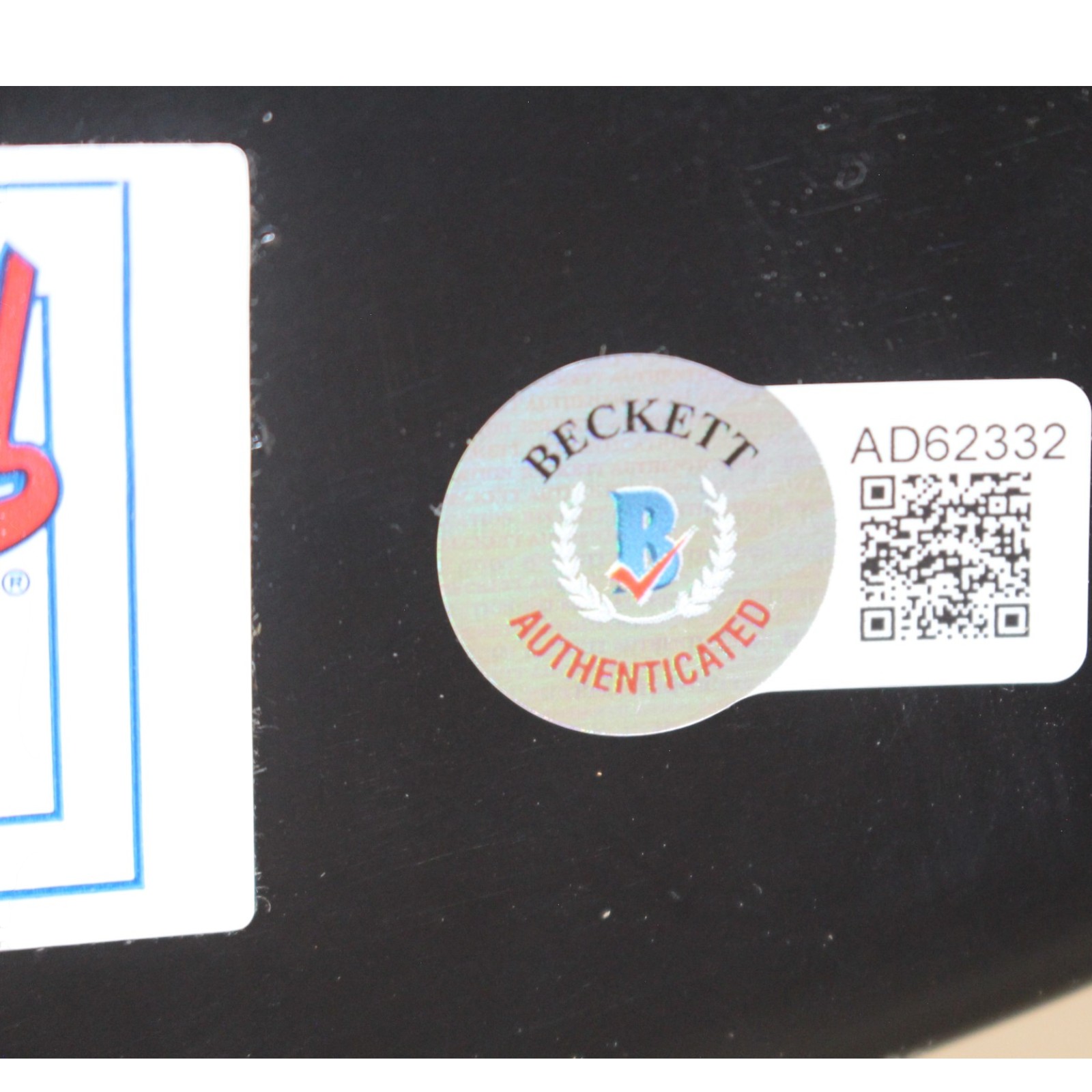 Walker Bichette Castilla +22 Signed Colorado Rockies 1995 Helmet Beckett 55420 6 Walker Bichette Castilla +22 Signed Colorado Rockies 1995 Helmet Beckett 55420