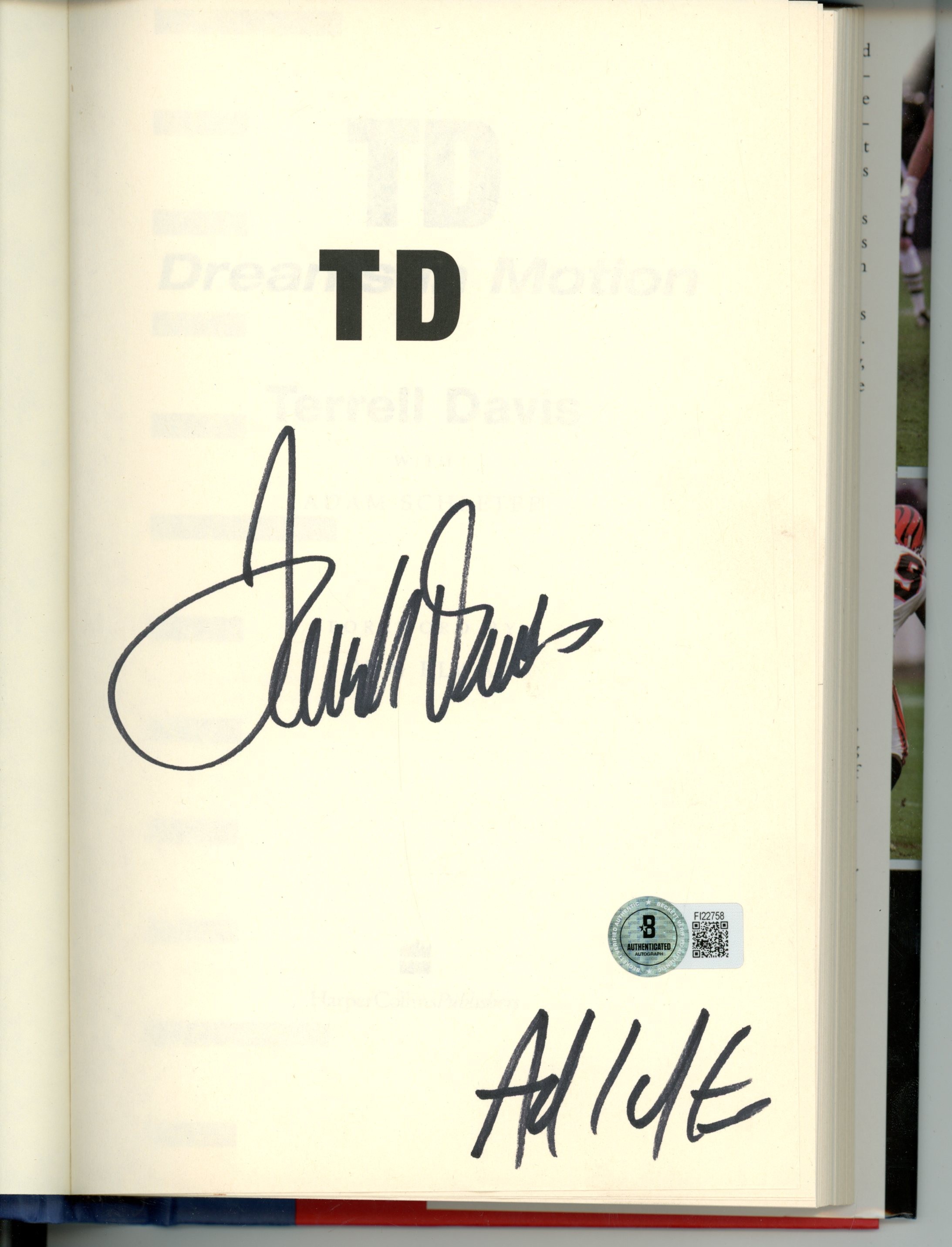 Terrell Davis Adam Schefter Autographed Denver Broncos Book Beckett 55774