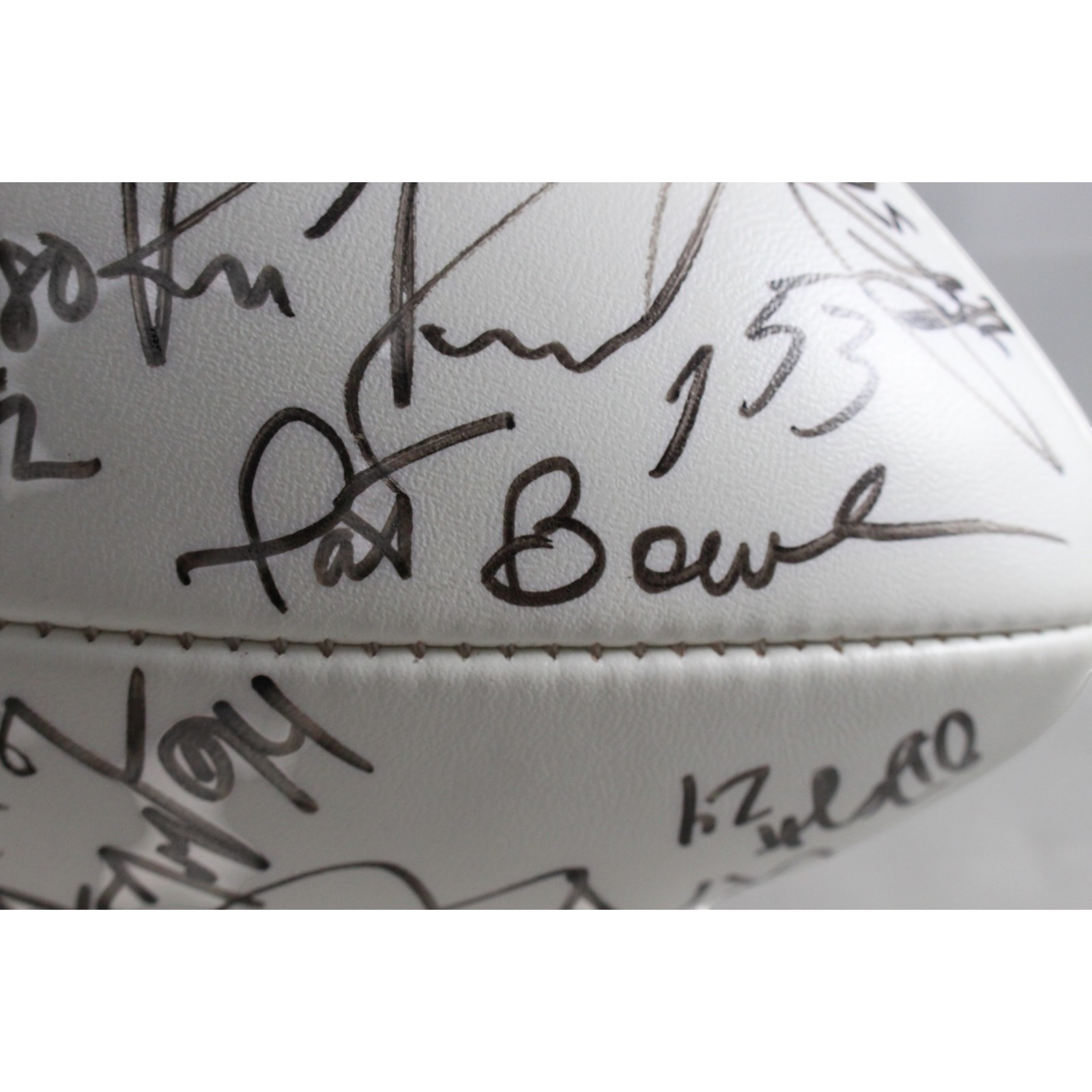 Bowlen Sharpe Shanahan +39 Signed Denver Broncos 99 Team Football Beckett 55431
