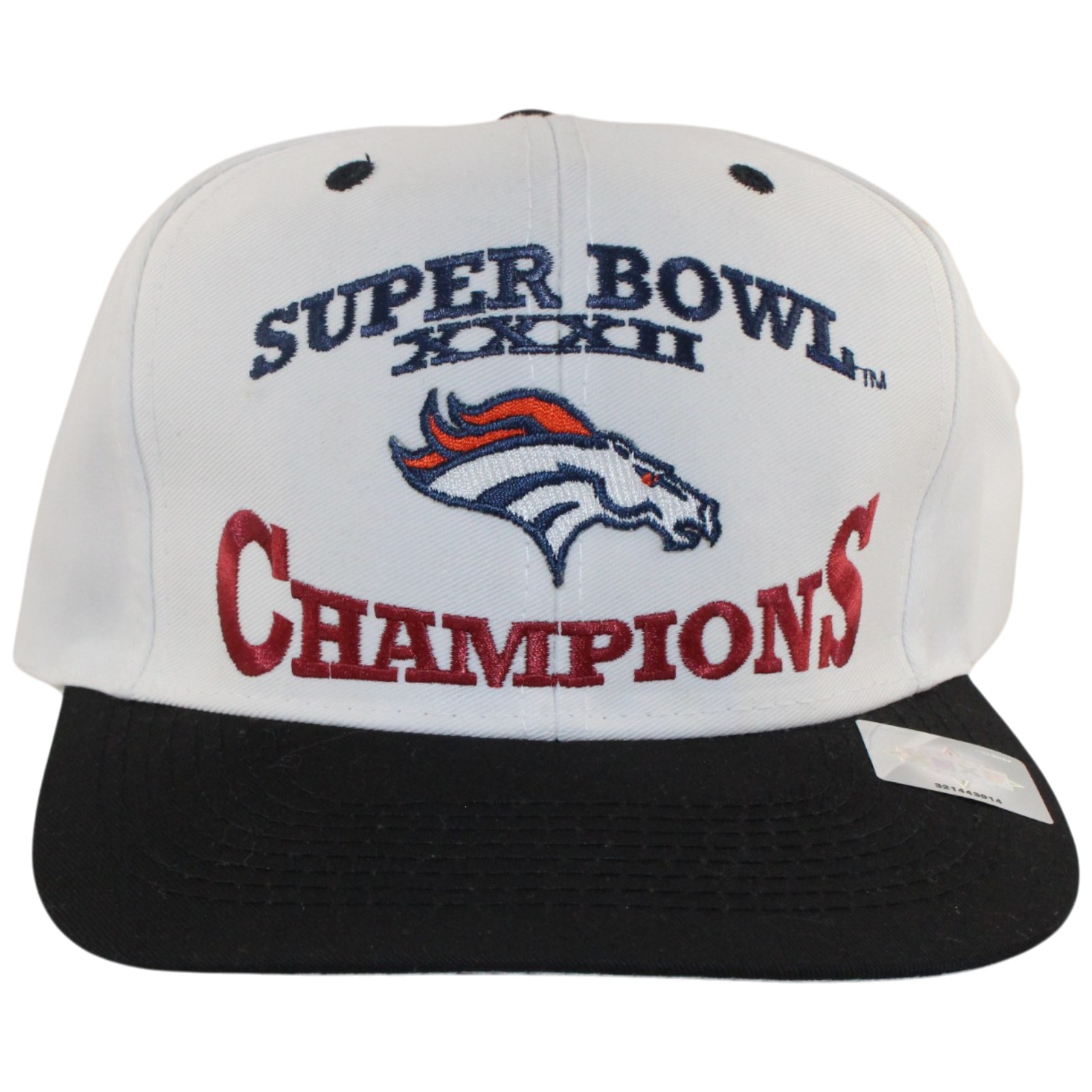 Denver Broncos Super Bowl XXXII Champions Black/White Snapback Hat 55719