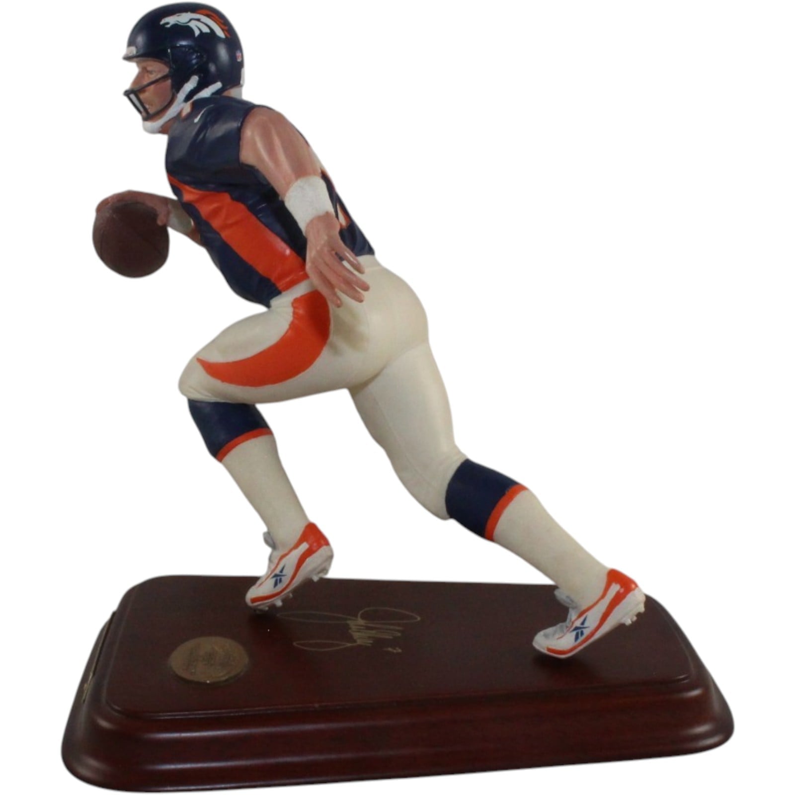 John Elway Denver Broncos Danbury Mint Super Bowl XXXIII MVP Figurine 57834 4 John Elway Denver Broncos Danbury Mint Super Bowl XXXIII MVP Figurine 57834