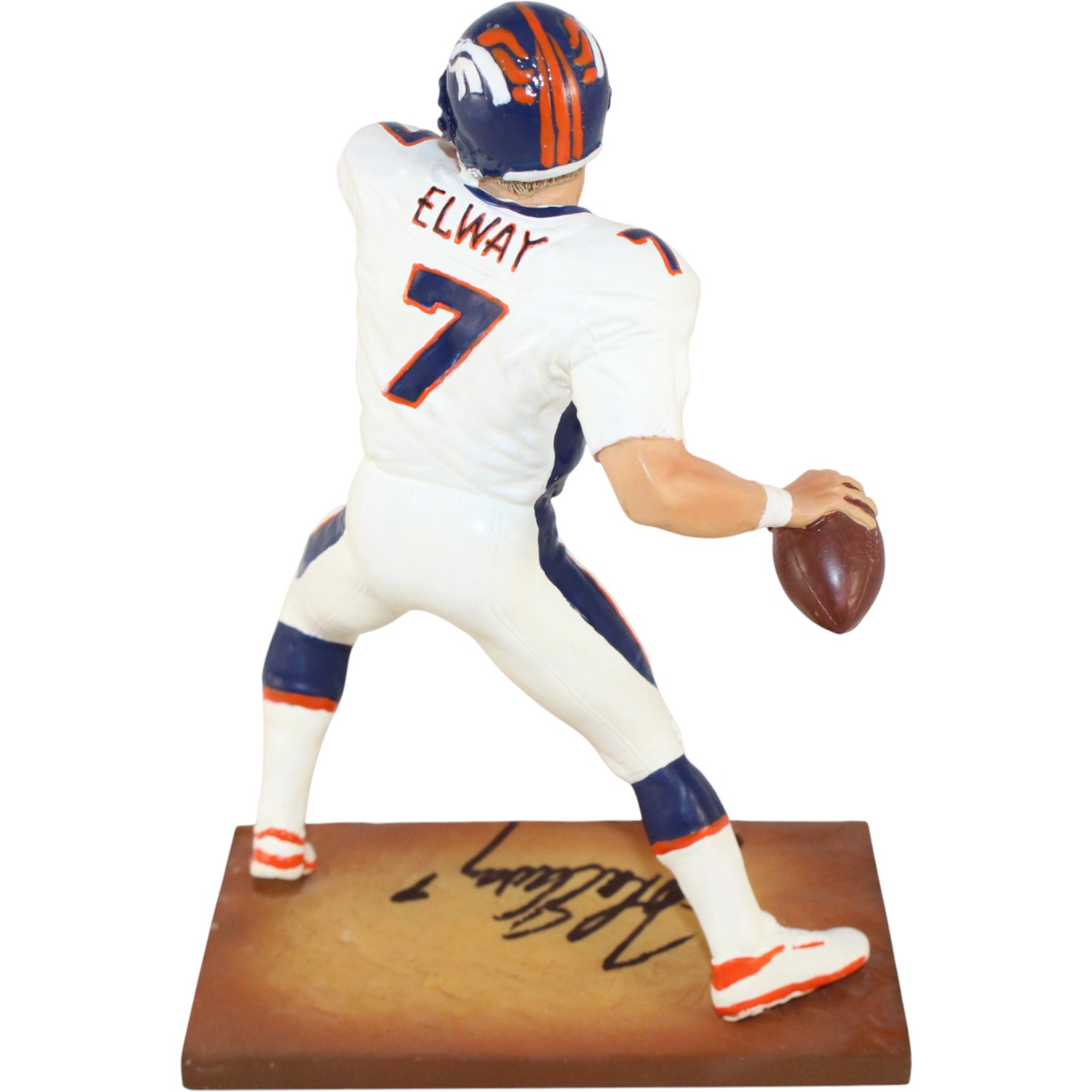 John Elway Signed Denver Broncos Salvino Porcelain Figure #1647 Beckett 52854 3 John Elway Signed Denver Broncos Salvino Porcelain Figure #1647 Beckett 52854