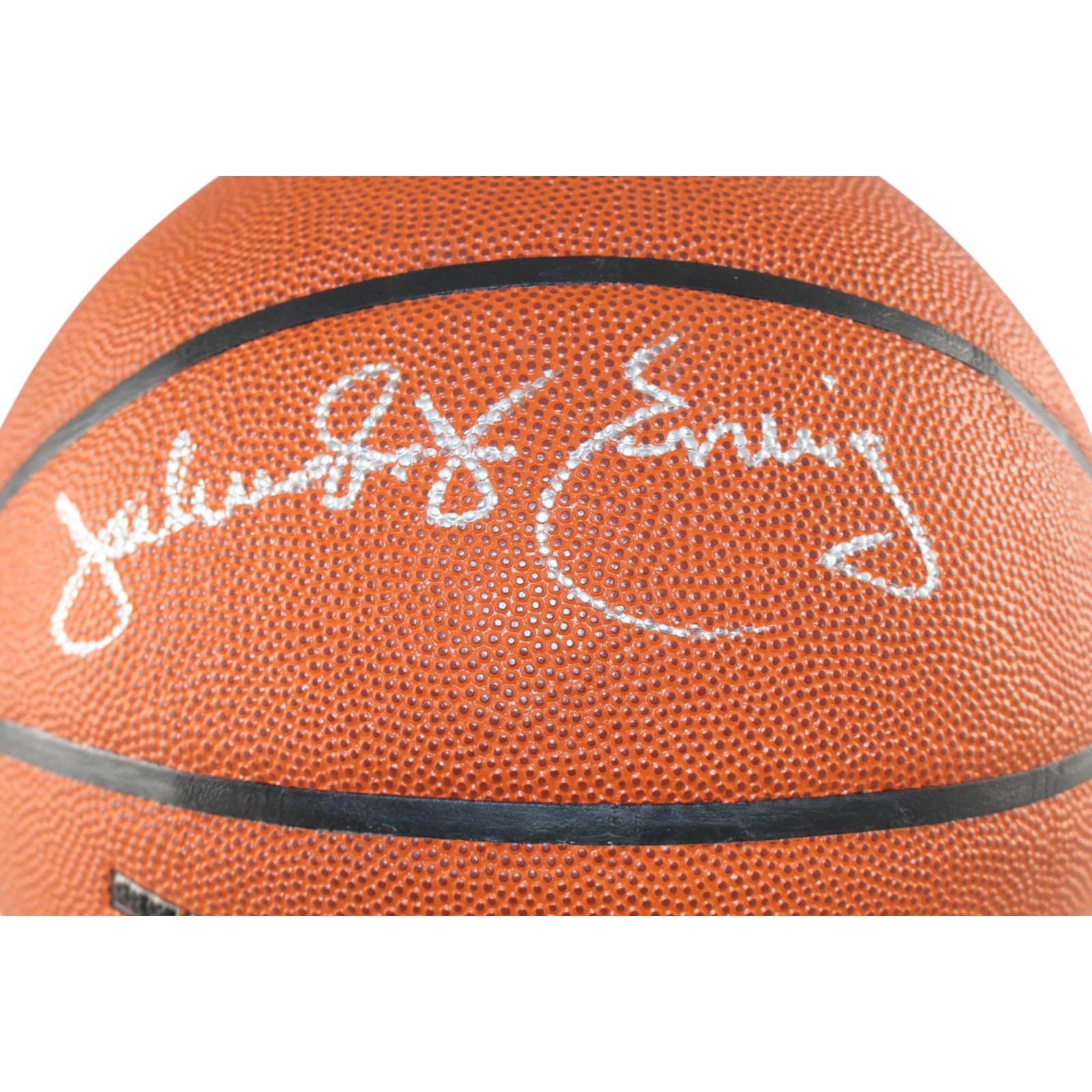 Julius Erving Autographed Philadelphia 76ers Wilson Basketball Beckett 54674