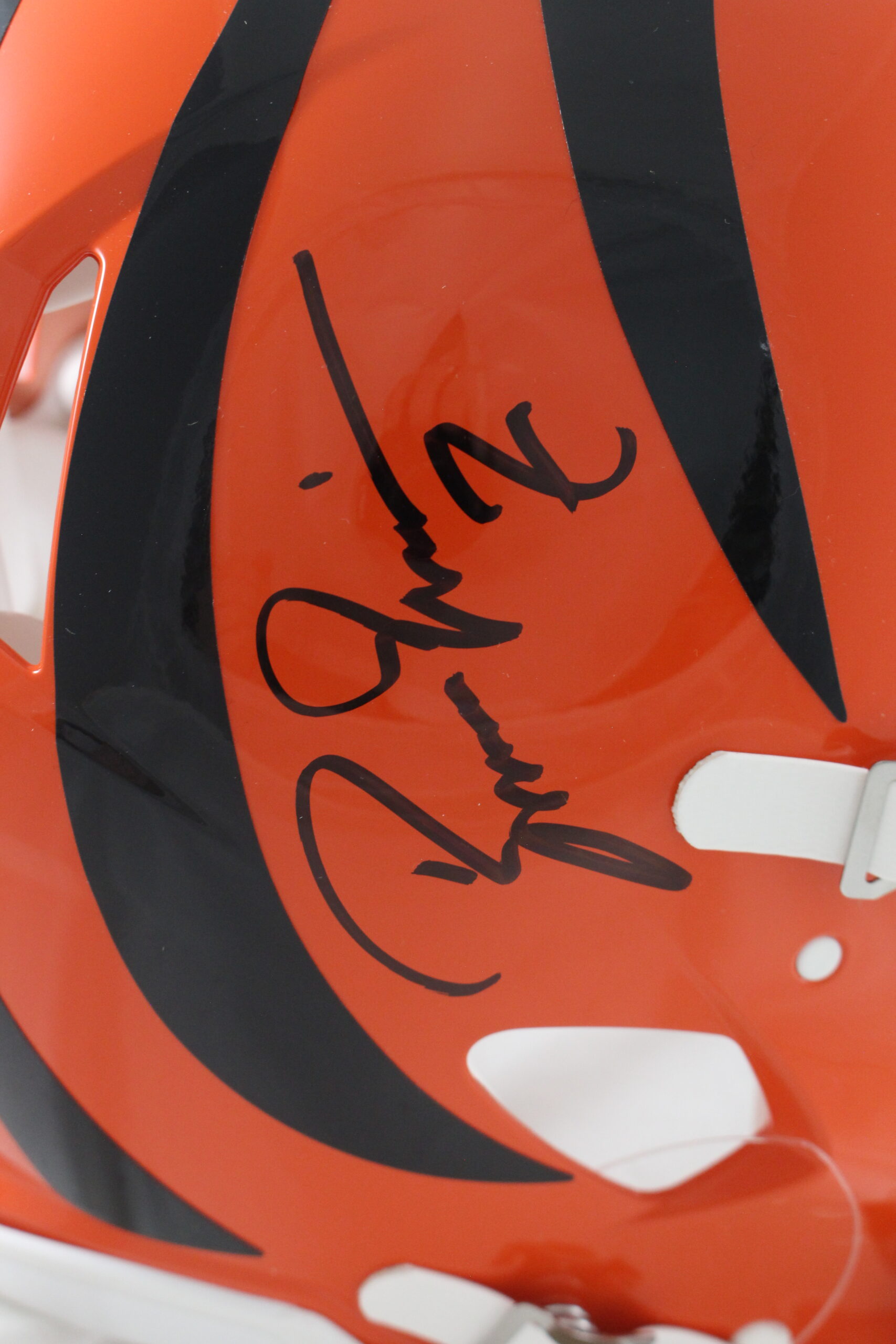 Boomer Esiason Autographed Cincinnati Bengals Authentic Helmet Beckett 56206 2 Boomer Esiason Autographed Cincinnati Bengals Authentic Helmet Beckett 56206