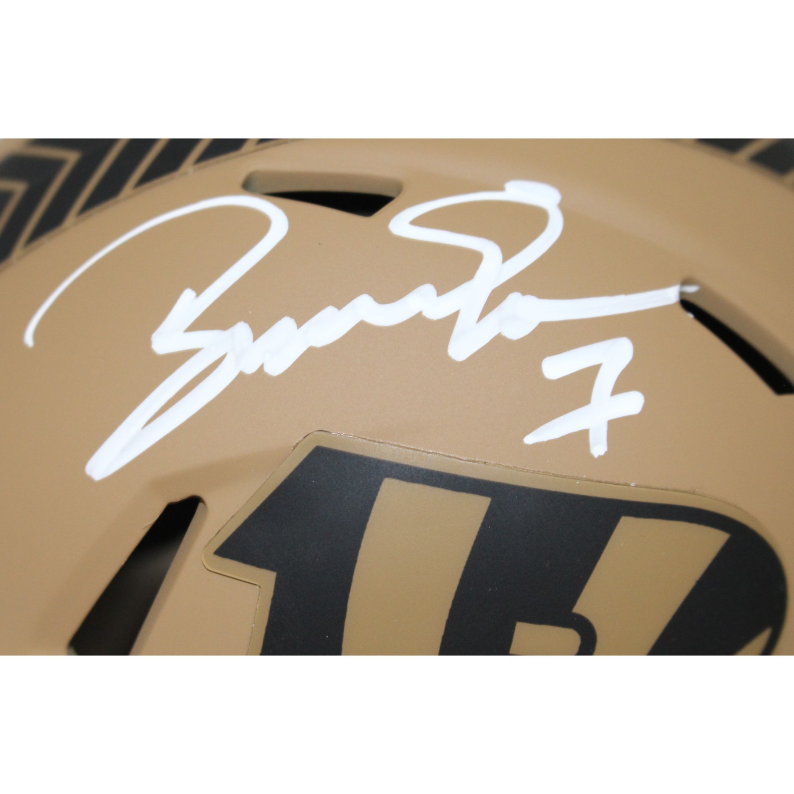 Boomer Esiason Signed Cincinnati Bengals '23 Salute Mini Helmet Beckett