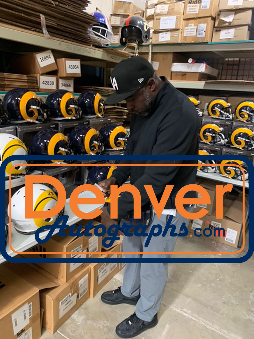 Marshall Faulk Autographed Los Angeles Rams F/S Helmet Beckett Witness 53295 6 Marshall Faulk Autographed Los Angeles Rams F/S Helmet Beckett Witness 53295