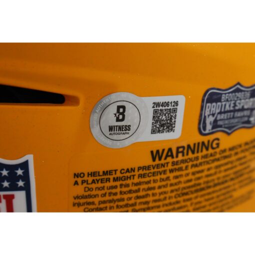 Brett Favre Autographed Green Bay Packers SpeedFlex Helmet Beckett Witness 49228
