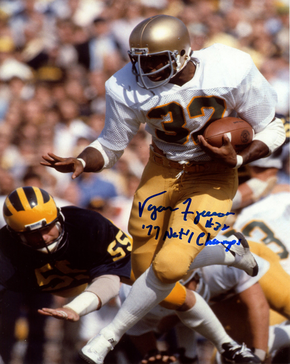 Vegas Ferguson Autographed/Signed Notre Dame Fighting Irish 8x10 Photo