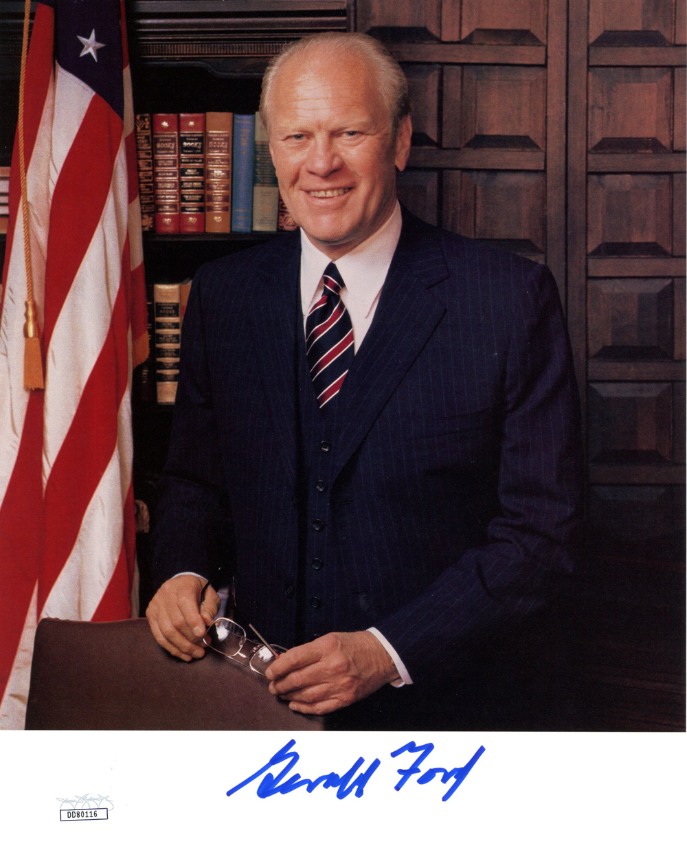 Gerald Ford Autographed/Signed United States Presidential 8x10 Photo JSA