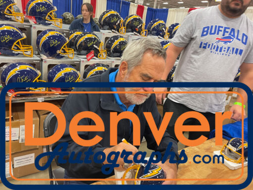 Dan Fouts Autographed San Diego Chargers TB 74-87 VSR4 Mini Helmet HOF BAS 49253