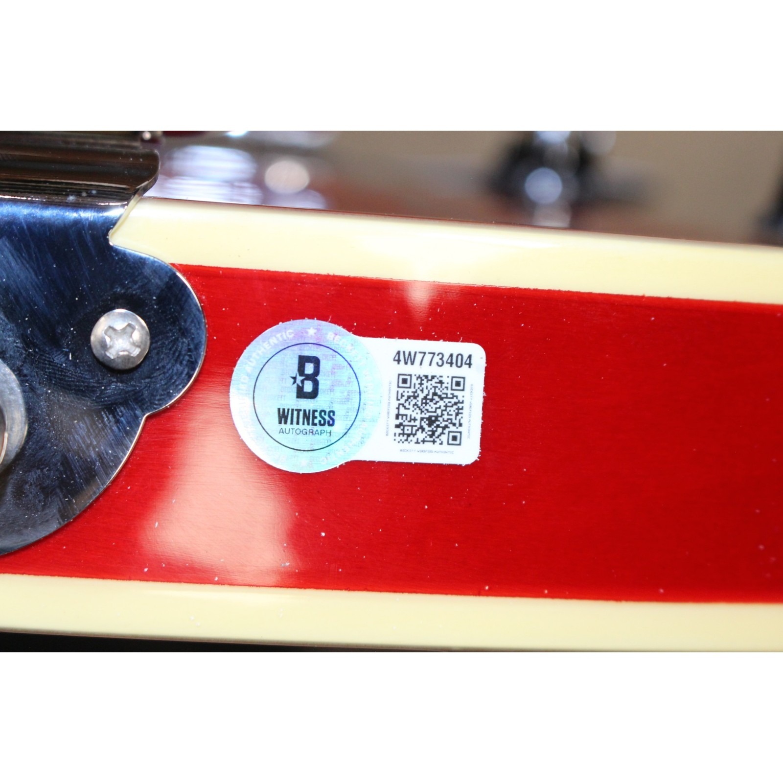 Michael J Michael J. Fox Autographed Back to The Future Grote Guitar Beckett Witness 57891