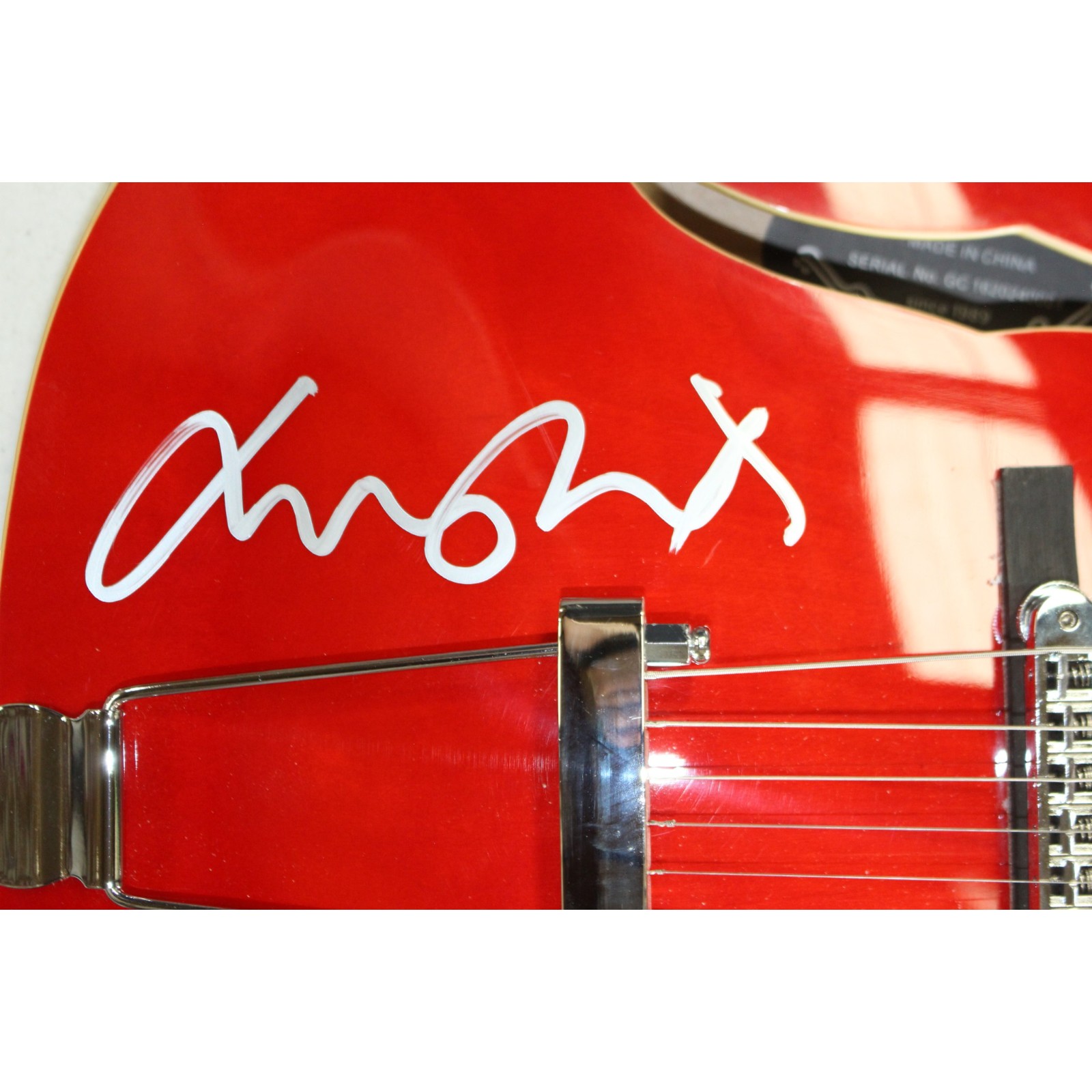 Michael J Michael J. Fox Autographed Back to The Future Grote Guitar Beckett Witness 57892