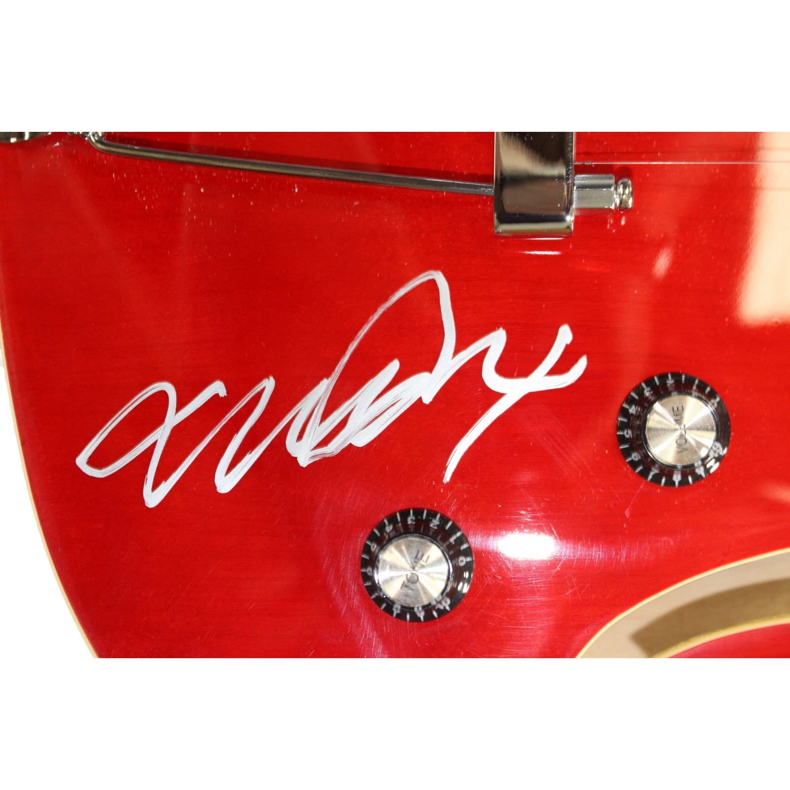 Michael J Michael J. Fox Autographed Back to The Future Grote Guitar Beckett Witness 57893