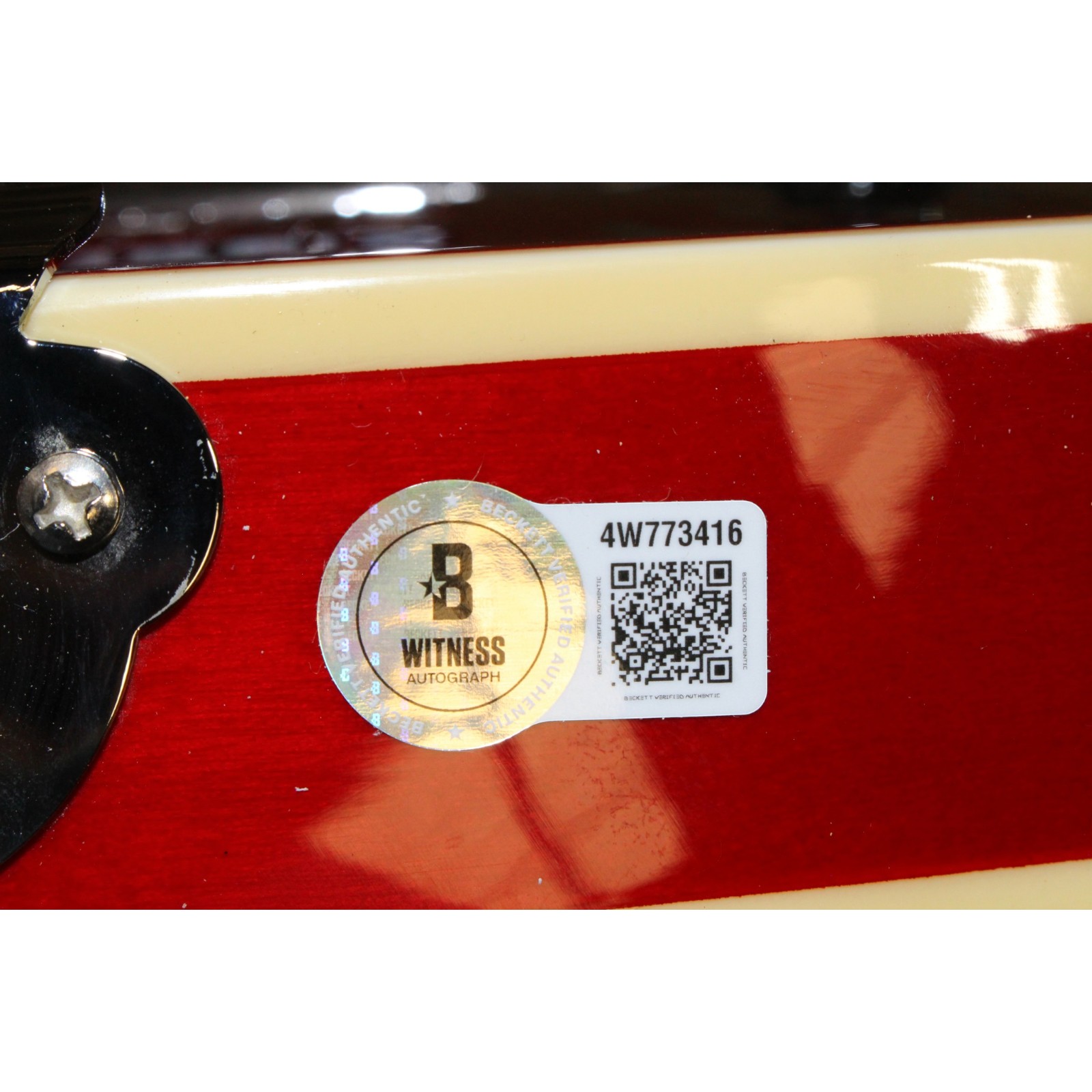 Michael J Michael J. Fox Autographed Back to The Future Grote Guitar Beckett Witness 57897