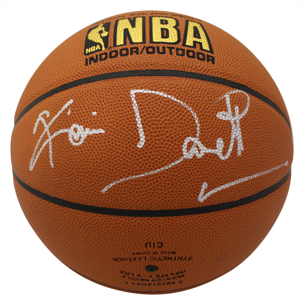 Kevin Garnett Autographed Boston Celtics Spalding I/O Basketball Beckett