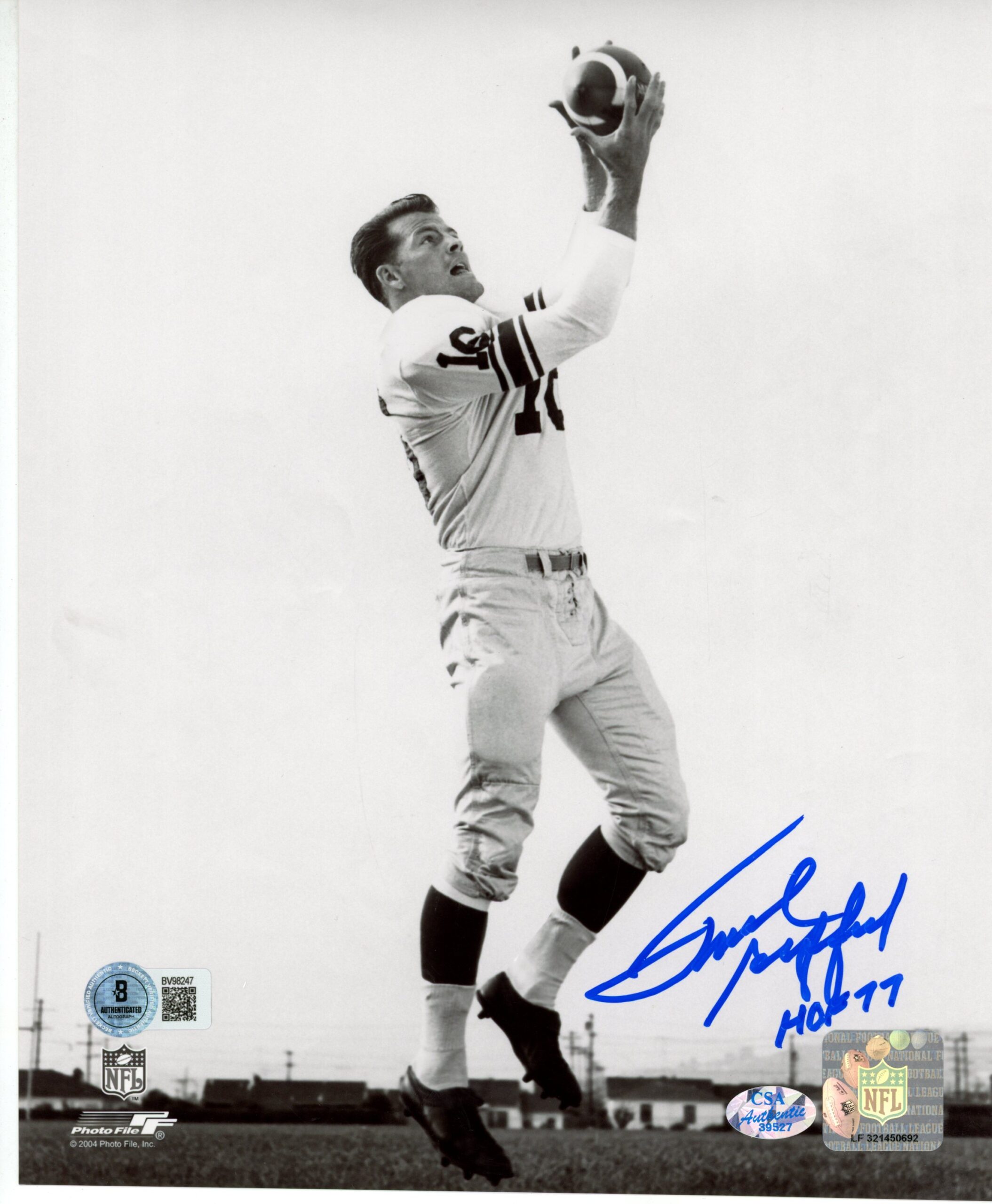 Fank Gifford Autographed/Signed New York Giants 8x10 Photo HOF Beckett 56059