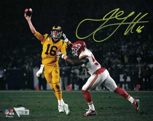 Jared Goff Autographed/Signed Los Angeles Rams 8x10 Photo FAN 29947